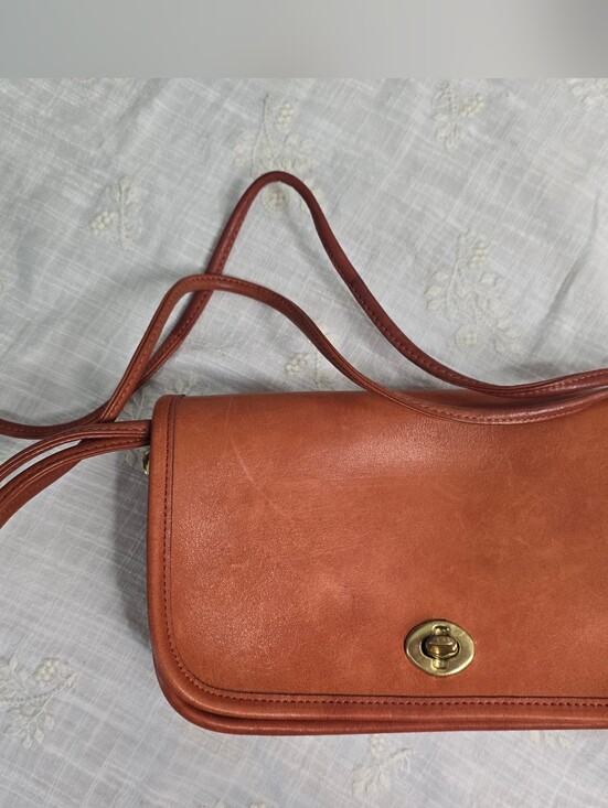 Coach Handbags - Vintage Coach